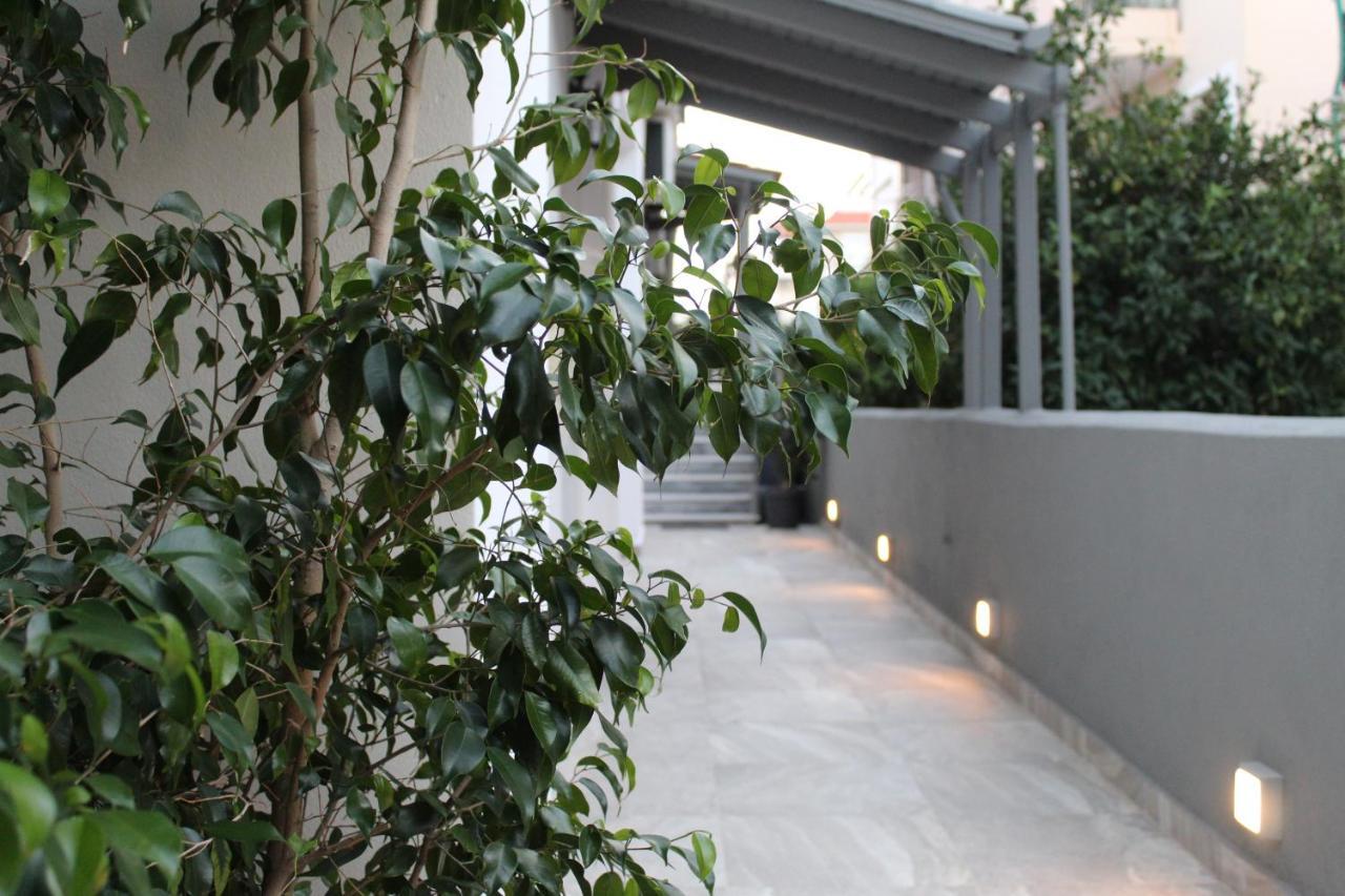 Luxe House In Glyfada With Spa Near Metro Station C8 Athen Eksteriør billede