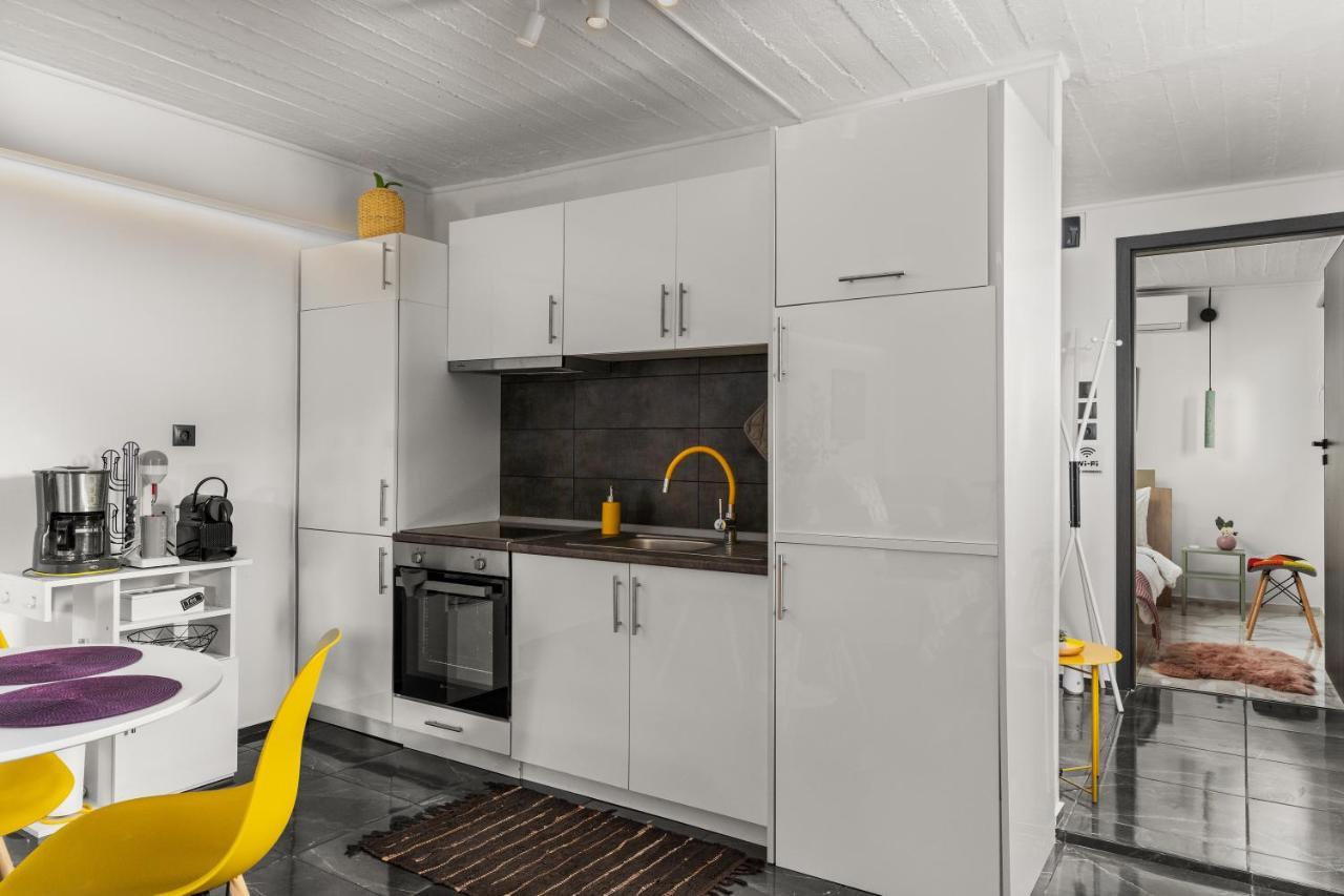 Luxe House In Glyfada With Spa Near Metro Station C8 Athen Eksteriør billede