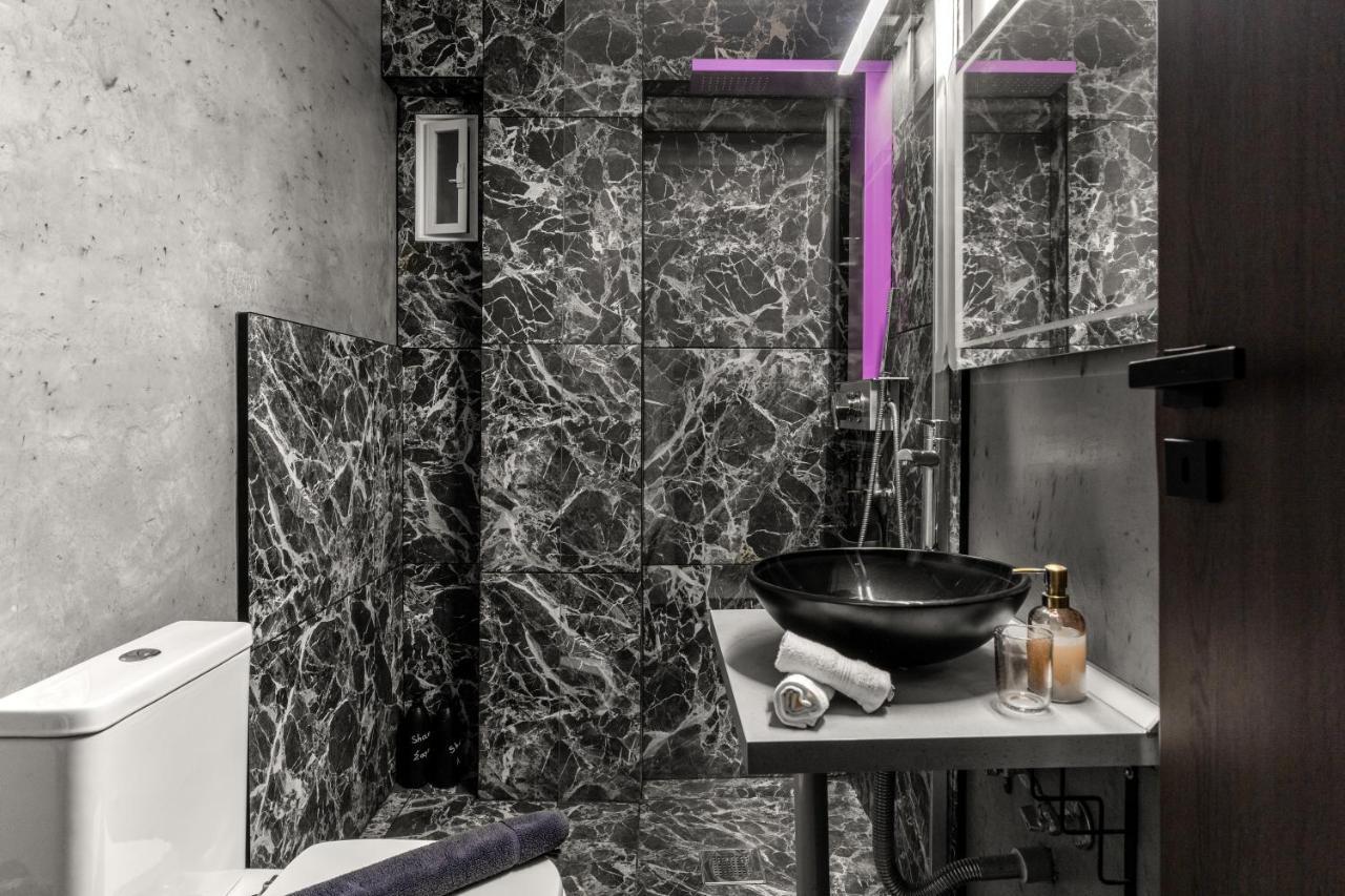 Luxe House In Glyfada With Spa Near Metro Station C8 Athen Eksteriør billede