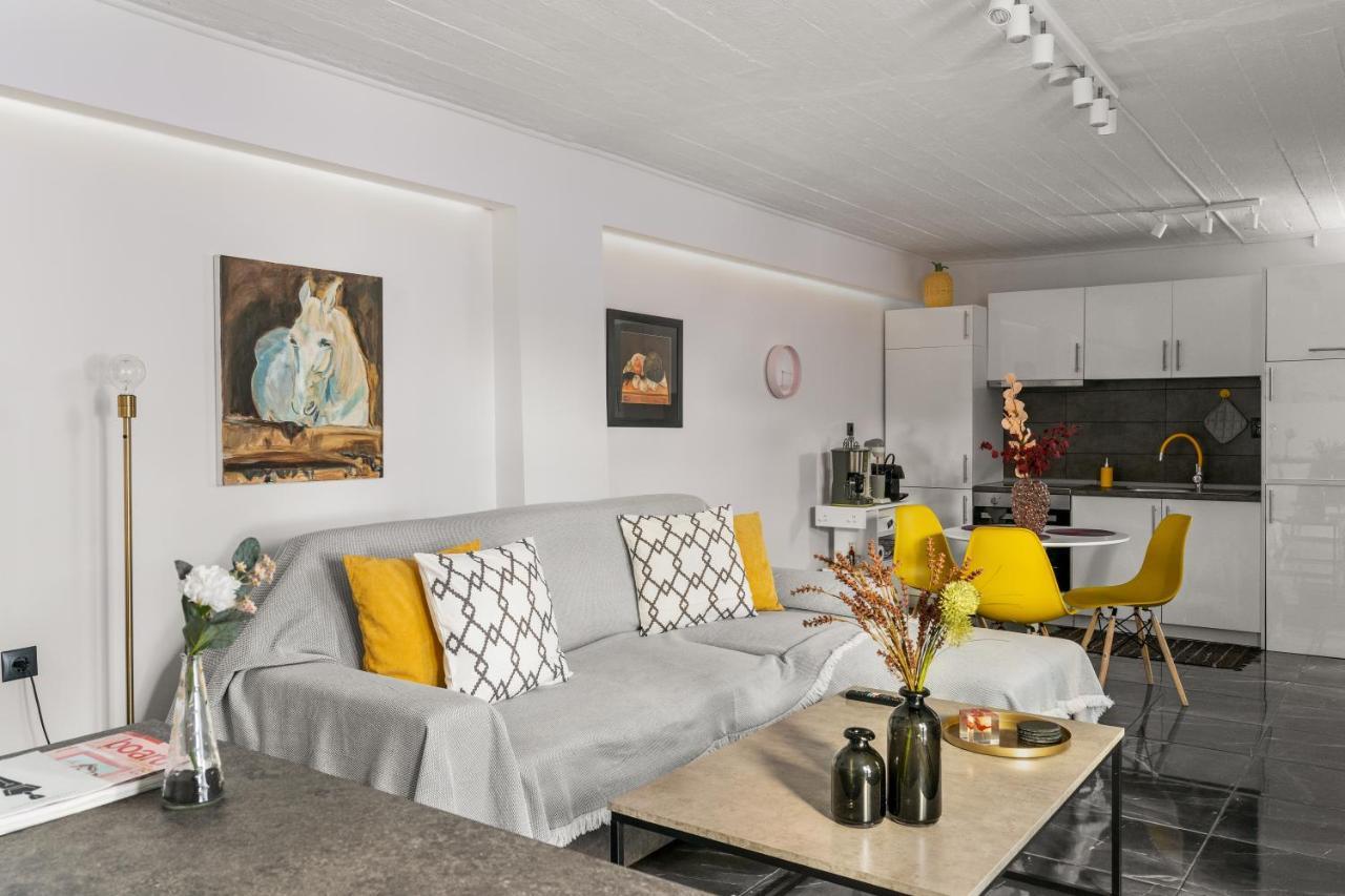 Luxe House In Glyfada With Spa Near Metro Station C8 Athen Eksteriør billede